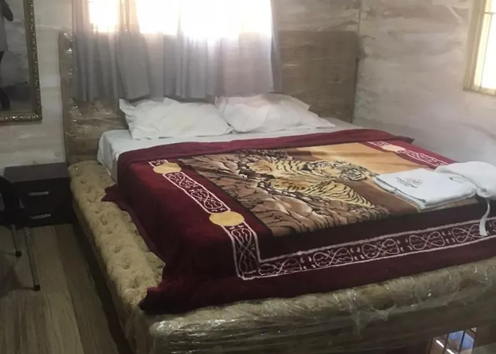 The Maison Lodge